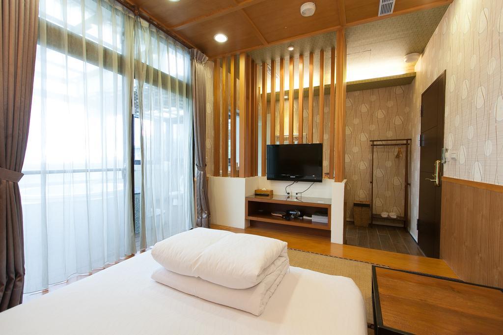 Most Natural Hotel Цзяосі Екстер'єр фото