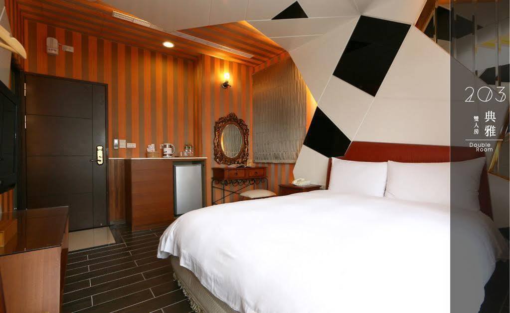 Most Natural Hotel Цзяосі Екстер'єр фото